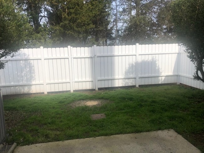 Photo - 9105 Kings Canyon Dr