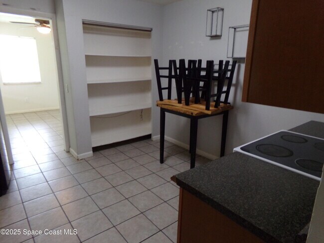 Photo - 2701 Lewis St