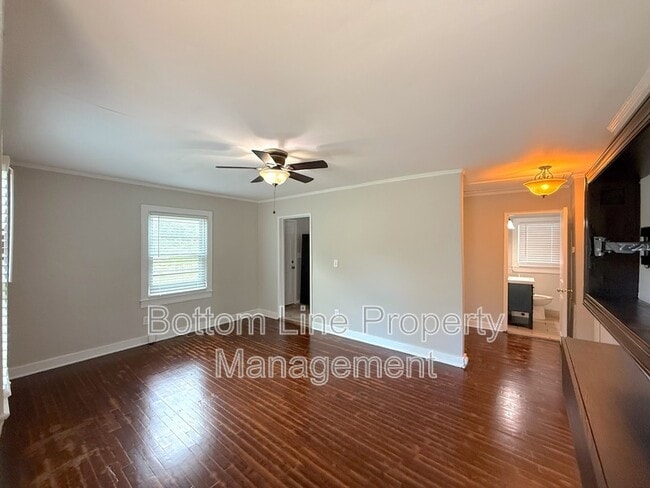 Photo - 516 Concordia Ave