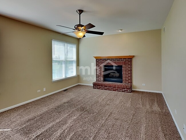 Photo - 16438 Fairfield Dr