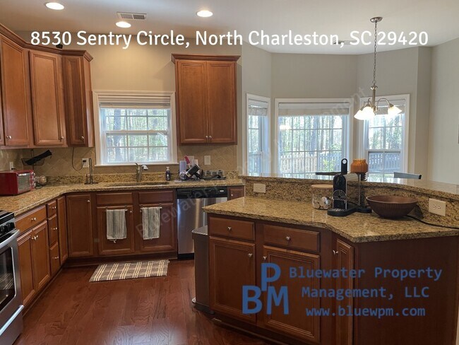 Photo - 8350 Sentry Cir