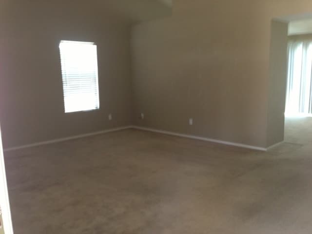 Photo - 730 Waterford Way