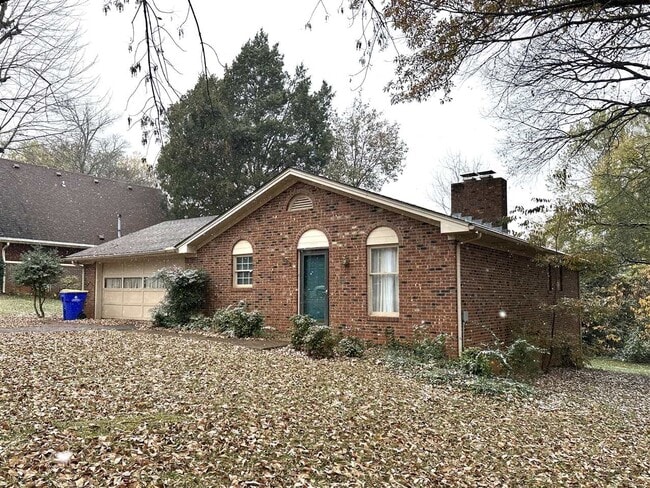 Photo - 722 Geronimo Way