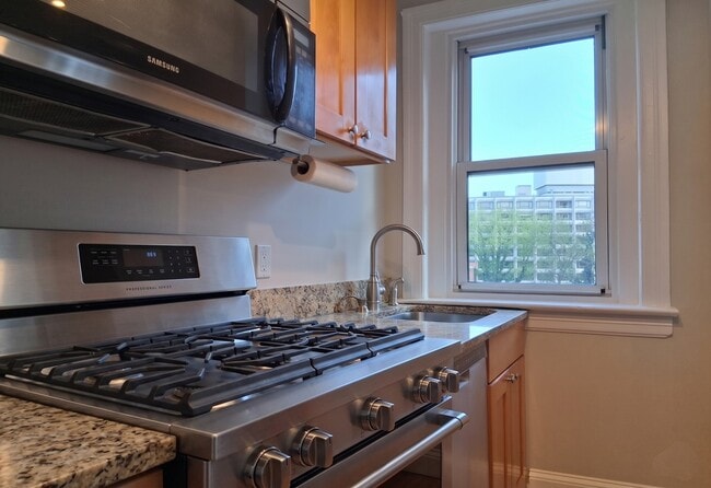 Photo - 1954 Columbia Rd NW Unit 411