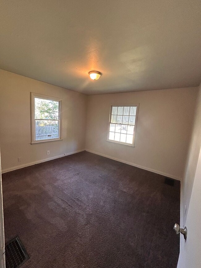 Photo - 4500 Plaza Dr