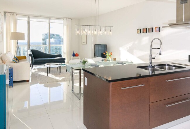 485 Brickell Ave Unidad SI FL44-ID1240470P