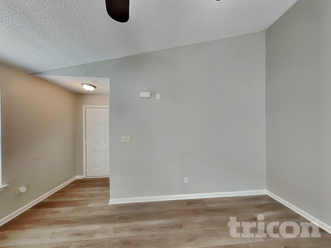 Photo - 11507 Stewarts Crossing Dr