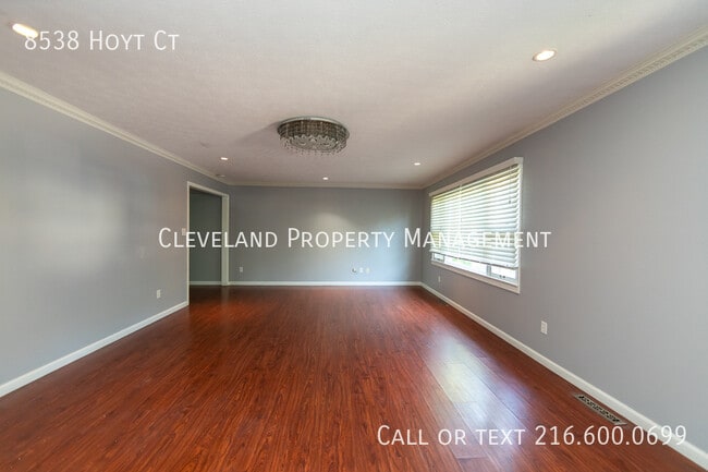Photo - 8538 Hoyt Ct