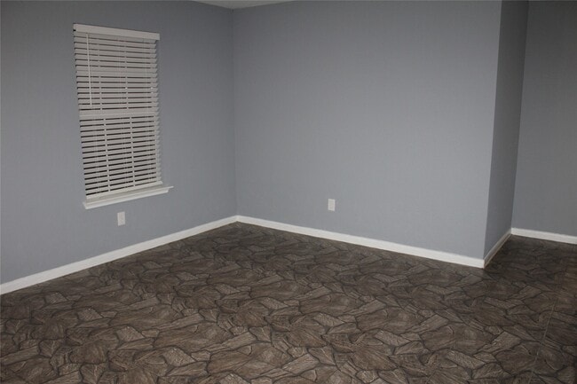 Photo - 8143 Sanders Forest Ct