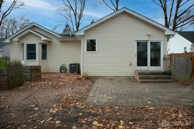 Photo - 78 Hazelwood Ave