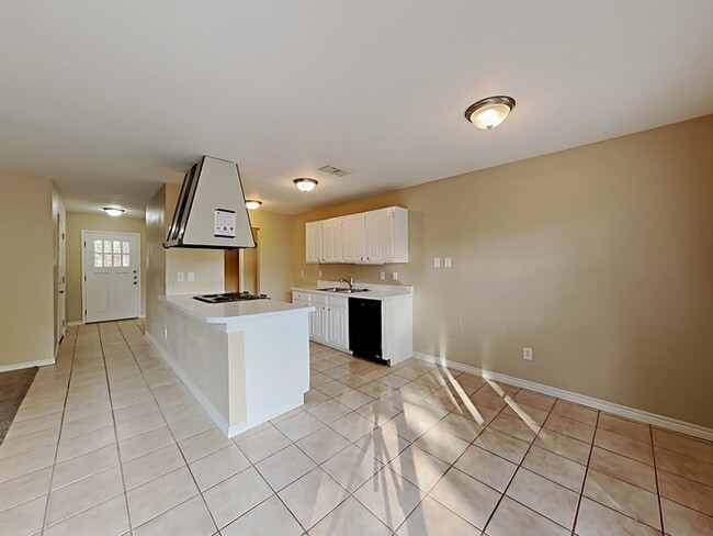 Photo - 3122 Birch Creek Dr