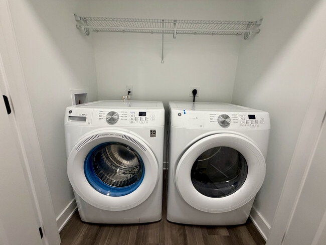 In Home Washer & Dryer