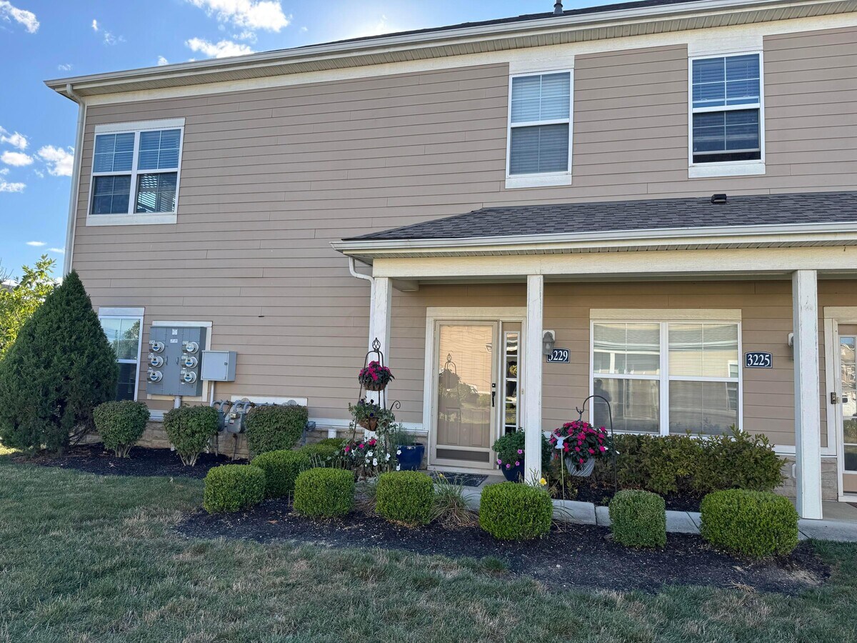 Photo - 3229 Rossmore Cir