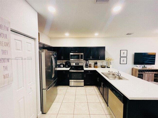 Photo - 11415 SW 250th St