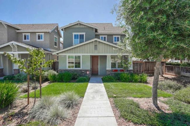 Photo - 18447 Butterfield Blvd House