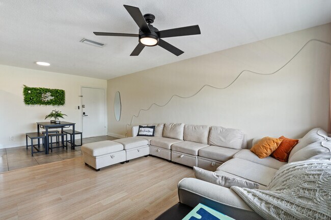 299 SW 7th St Unit 2060