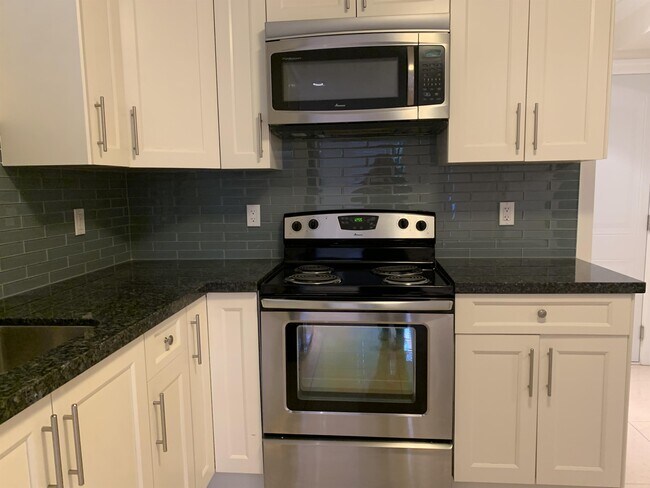 2775 W 14th Ave Unit 1