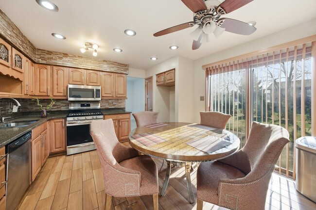 Photo - 1200 Jacqueline Dr