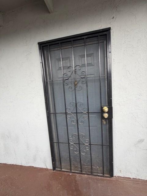 Building Photo - 410 S 34th St