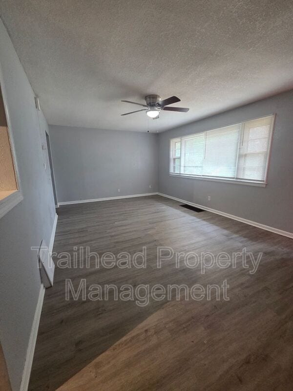 Photo - 9613 E 25th Terrace S
