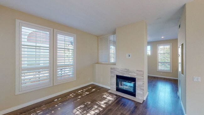 Photo - 3 Bedroom 2.5 bath Townhome Anaheim Hills Beauty!