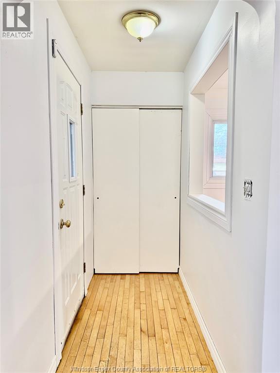 Photo - 198 Superior St