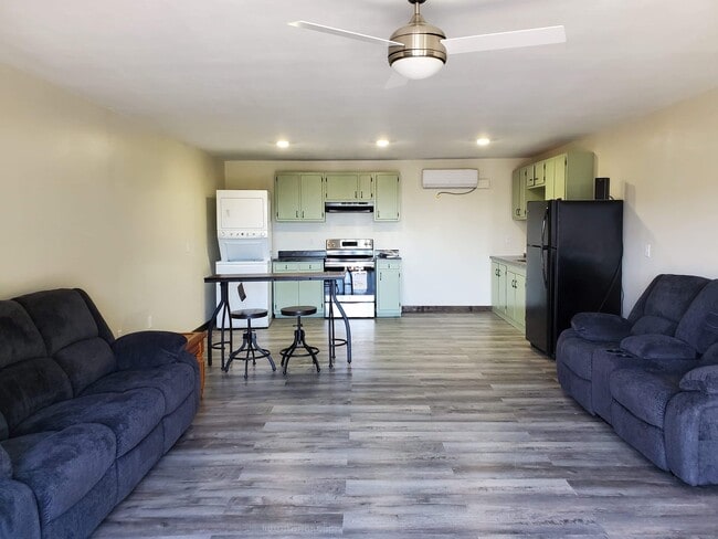 Photo - 237 Kingsley Dr