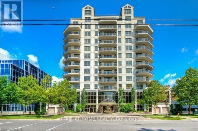 Photo - 250 Pall Mall St Unit 1001