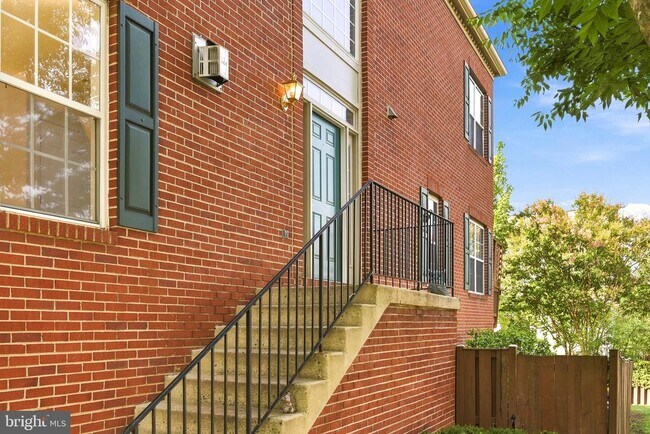 Photo - 45805 Marlane Terrace