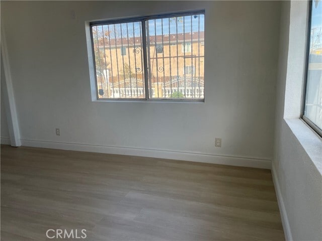 Photo - 674 E 115th St