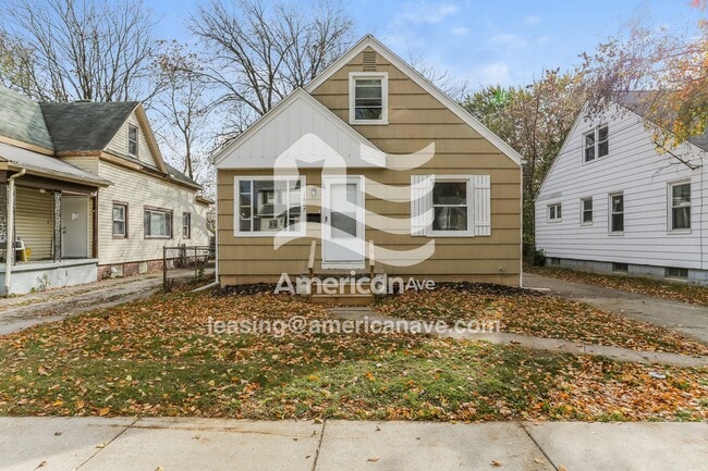 Building Photo - 1807 Giant St