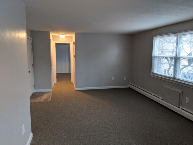 Photo - 15 Carpenter St