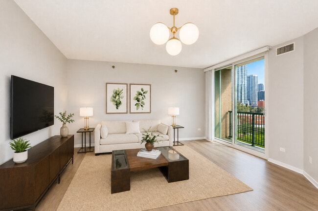 Photo - 600 N Kingsbury St Unit 1014