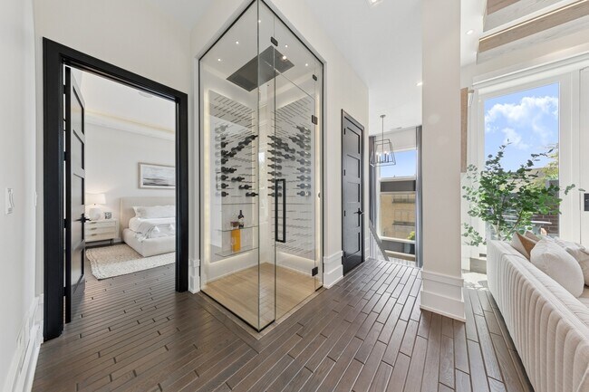 Photo - 2756 N Magnolia Ave Unit PH