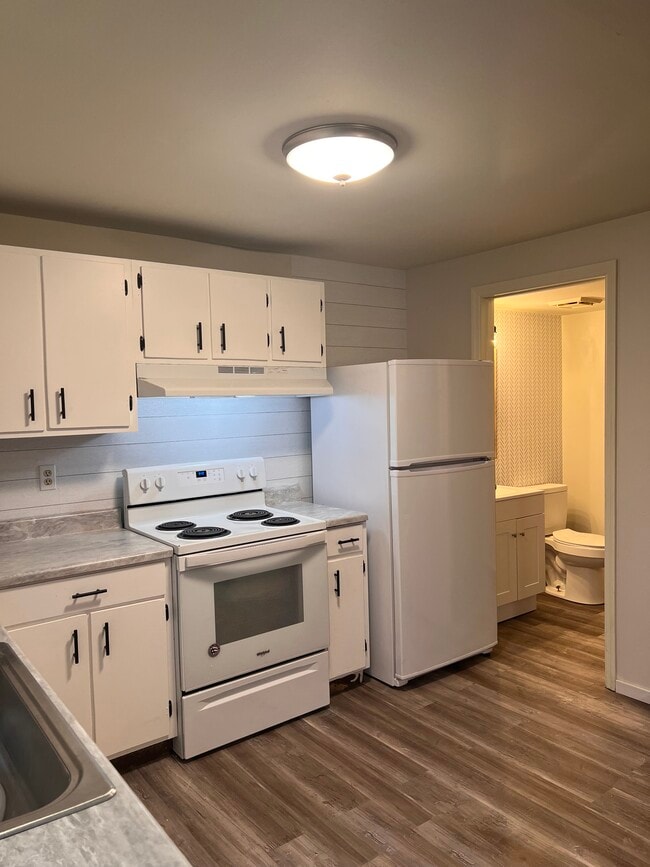 Photo - 7616 Mt Hood