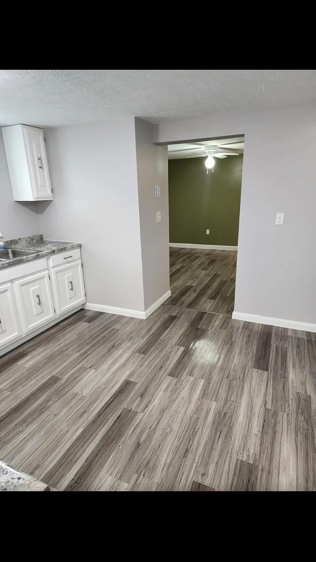 Building Photo - 5243 Highland Rd Rental