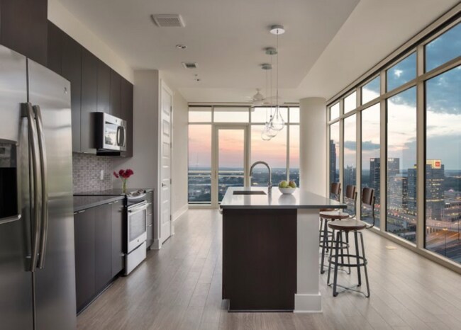 Photo - 1247 W Peachtree St NW Apartment