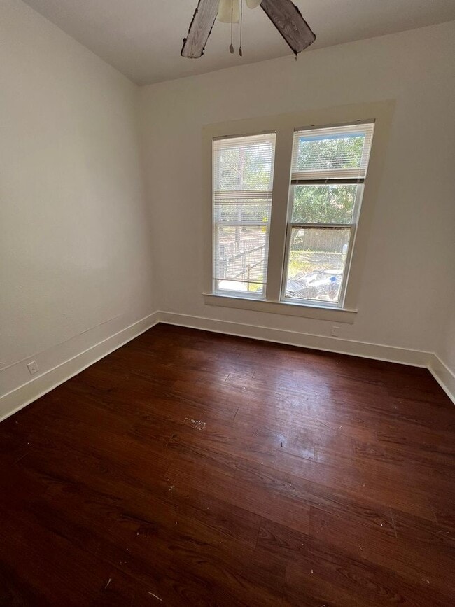 Photo - 4125 Highland Ave Unidad 4125
