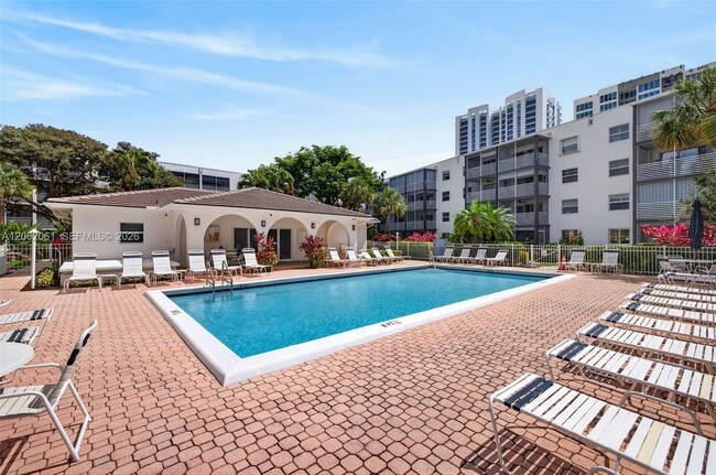 Building Photo - 1541 S Ocean Blvd Unit 204