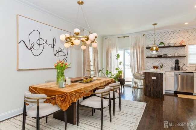 Photo - 45 Miller St