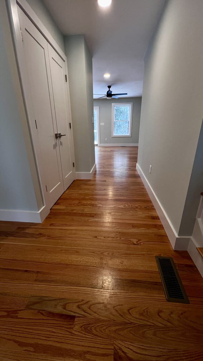 Photo - 5 Indian Valley Rd Unit B