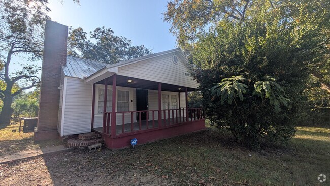 Building Photo - 3BR/2BA in Bessemer -- quiet, safe neighbo... Rental