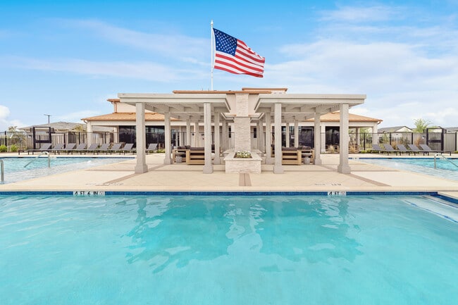 Photo - Mansions of Denton