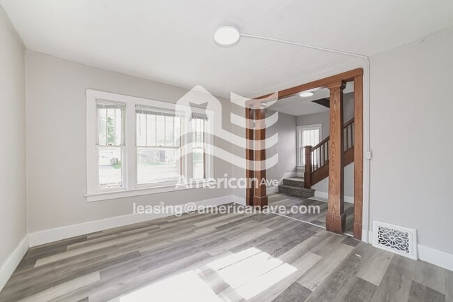 Photo - 1205 W Brons Ave
