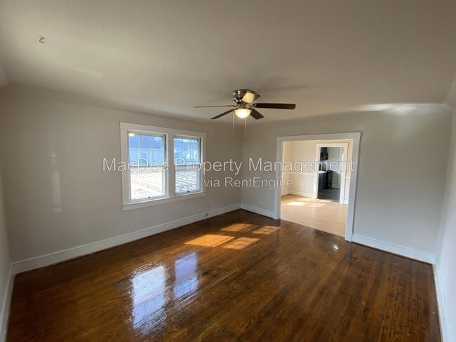 Photo - 138 Mansfield St