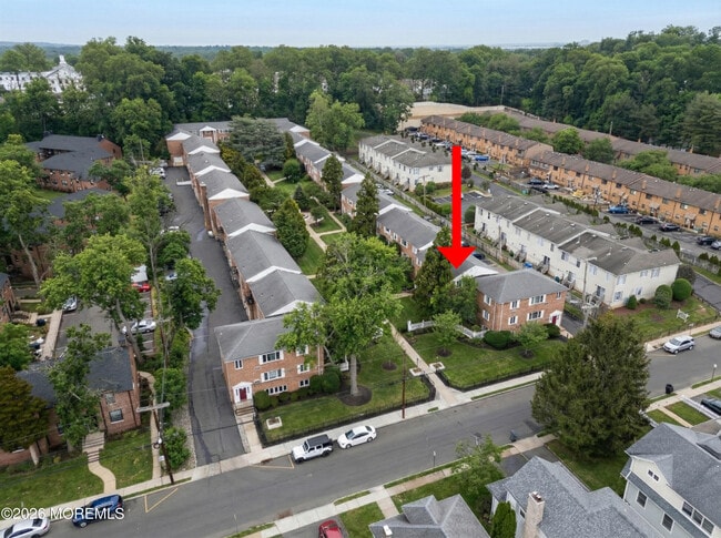 Building Photo - 293 Spring St Unit 16A