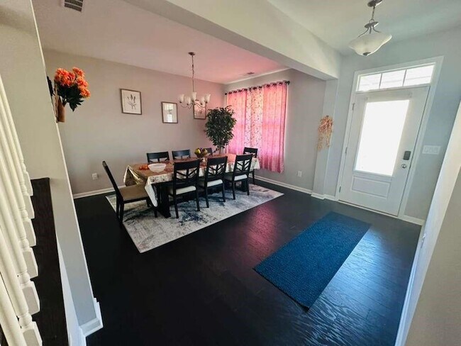 Photo - 8035 Stiner Grv