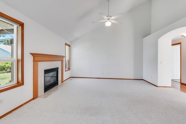 Photo - Charming 3 bed, 2 bath rental home in Wilsonville!