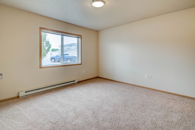 Elk Pointe Apartments