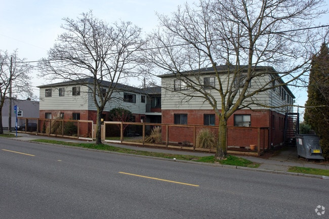 The Tiffany Apartments